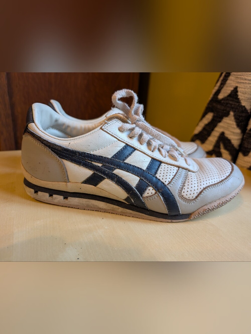 Onitsuka Tiger Ultimate 81's Navy White